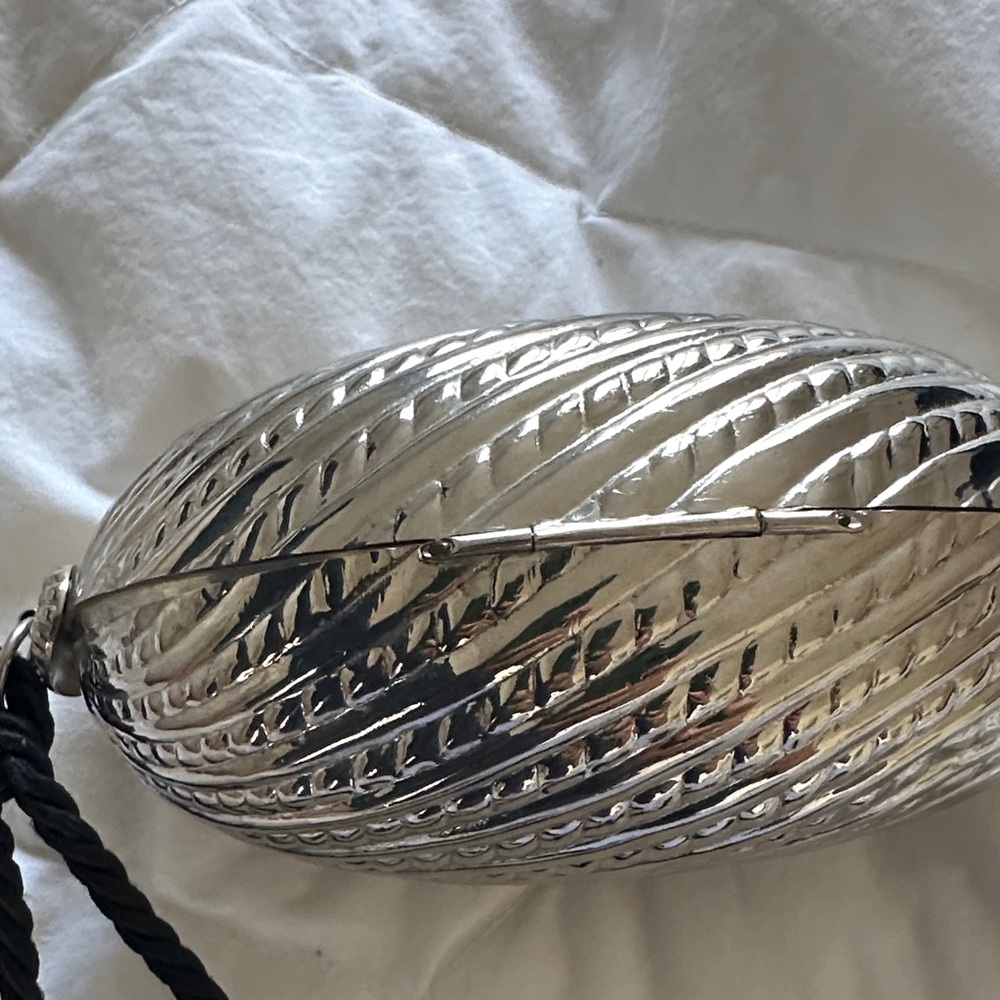 Vintage Italian Silver Clutch with Black Accents - Picture 8 of 10